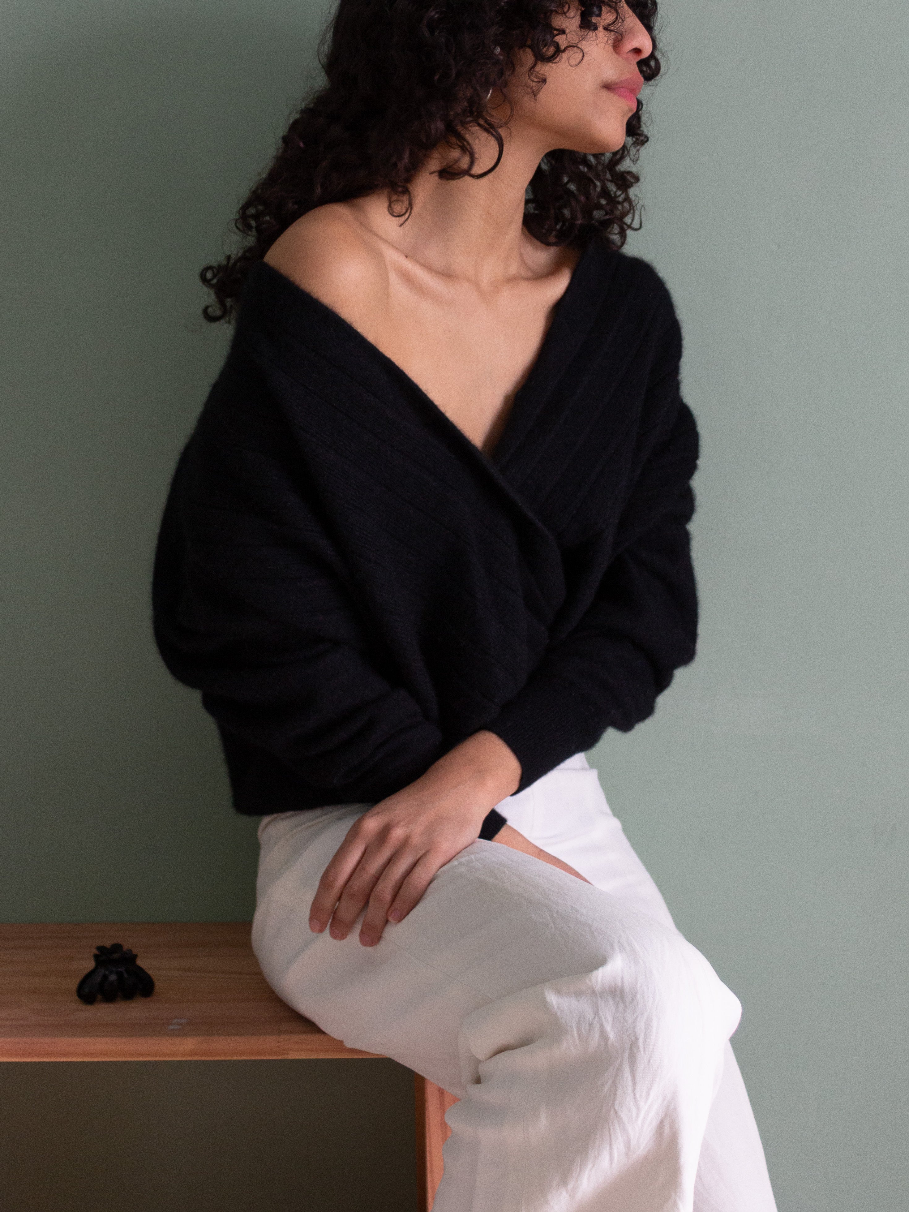 Maglione con scollatura