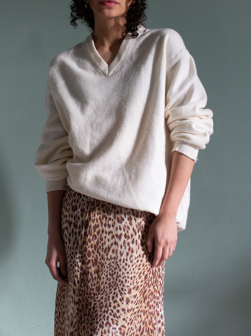 Maglione color avorio con scollatura